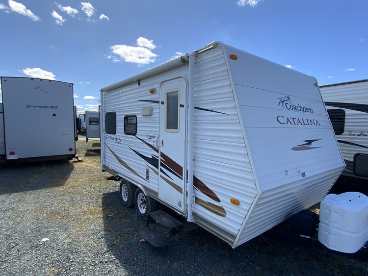2010 FOREST RIVER COACHMEN CATALINA 17RD
