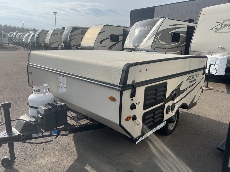 2019 FOREST RIVER ROCKWOOD 1640LTD